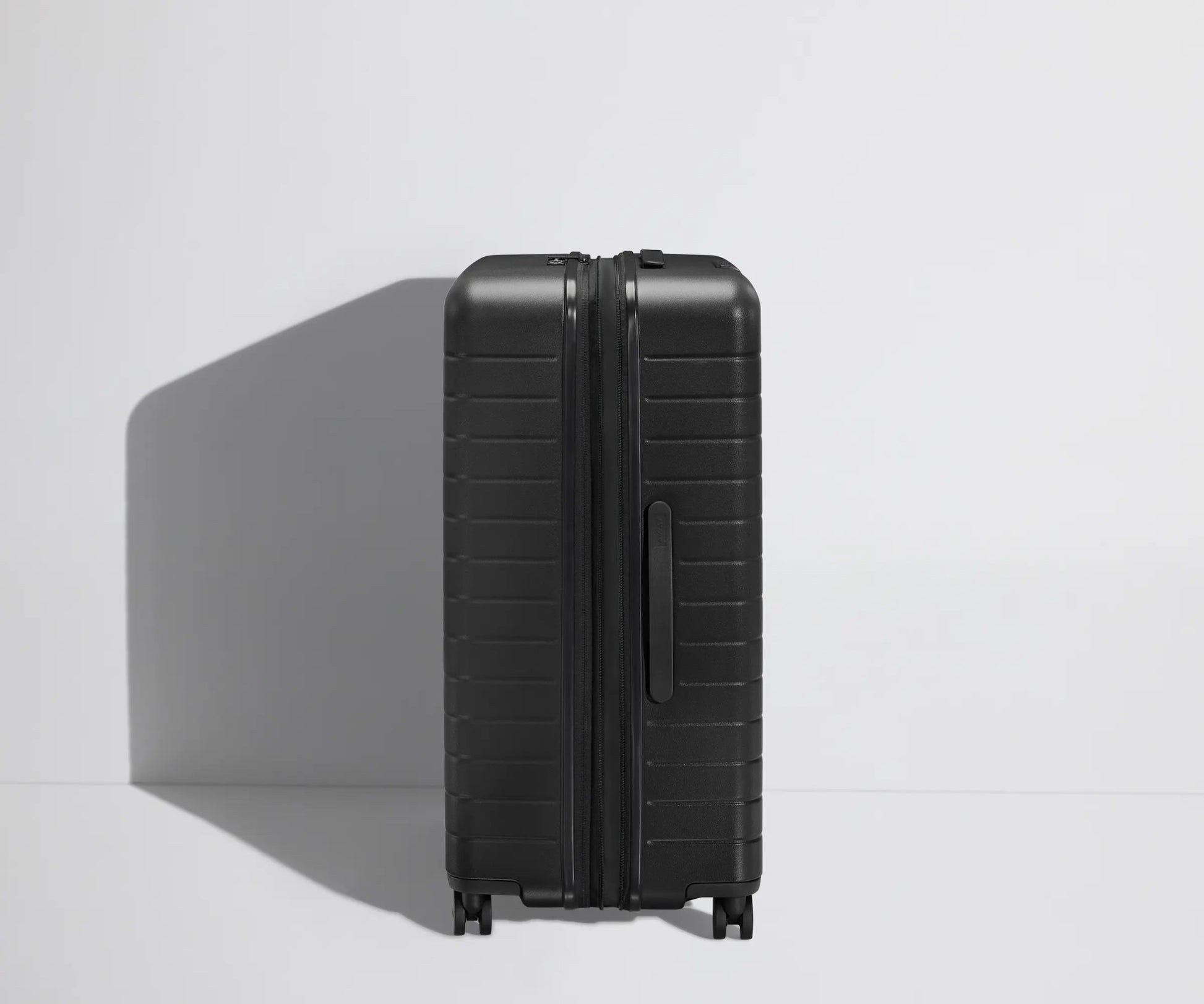 The Large Flex スーツケース - HAPIVERI