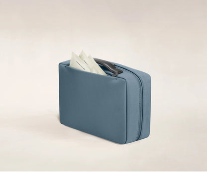 The Small Toiletry Bag（トイレタリーバッグ） - HAPIVERI